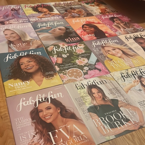 FabFitFun Magazines - Picture 17 of 17